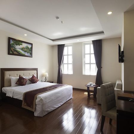 Khanh Linh Hotel Pleiku Exterior photo